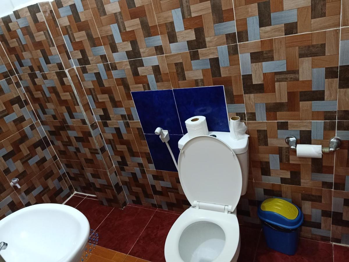 Lennon'S Place Backpacker Hostel Panglao Bagian luar foto